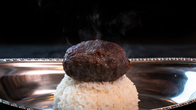 ASADOR EL CIELO - 料理写真:手作り国産黒毛和牛ハンバーグ