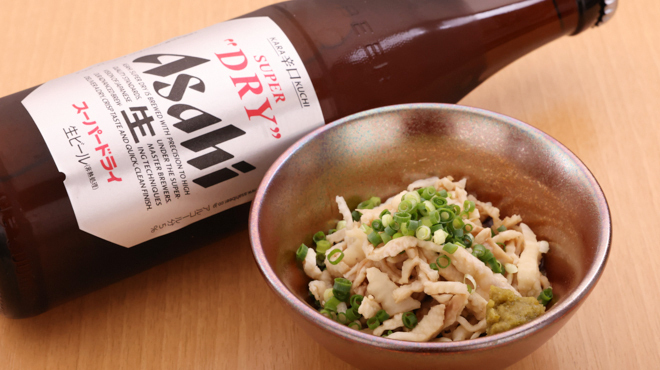 想夫恋 - メイン写真:ハッピーアワー瓶ビール＋鶏皮ポン酢