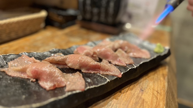 木鶏 - メイン写真: