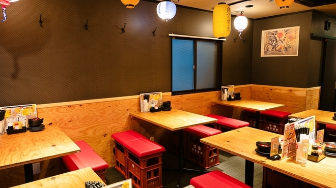 大衆酒場 マルキ - 内観写真: