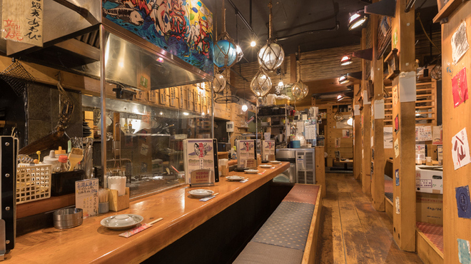 魚島屋 - メイン写真: