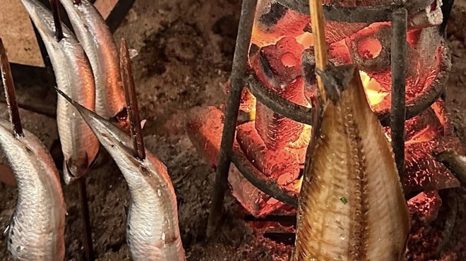 海鮮炭火原始焼き 日本酒 のど黒炭魚 - メイン写真: