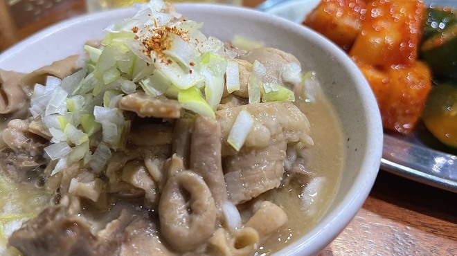 焼肉・ホルモン名嘉真 - メイン写真: