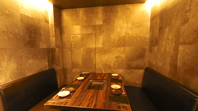 梅田お初天神大人の神戸牛焼肉 - メイン写真: