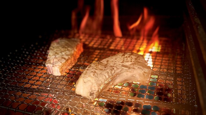 ポワン・エ・リーニュ - メイン写真: