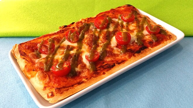 POP ART GALLERY & CAFE - メイン写真: