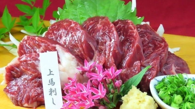 馬刺し&焼き鳥 えびす門 - メイン写真: