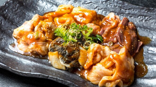 炭火焼肉スーパーホルモン - メイン写真: