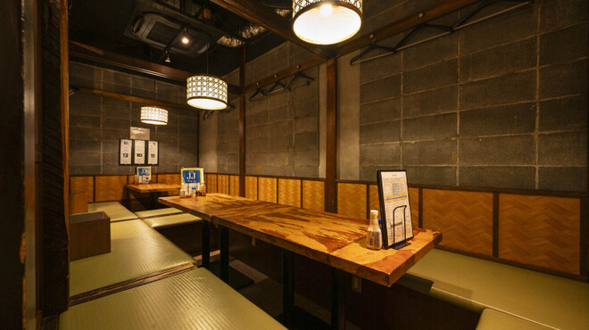 炉端とおでん きょうすけ - 内観写真: