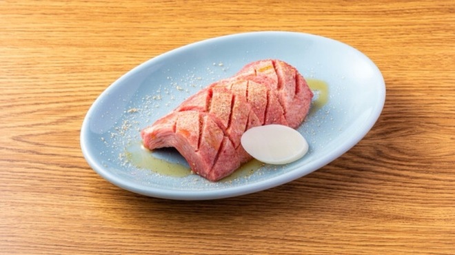 炭火焼肉・ホルモン モツの杉ちゃん - メイン写真: