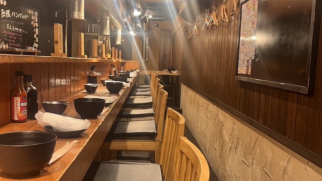 炭火焼き無限バーグ 無限 - メイン写真: