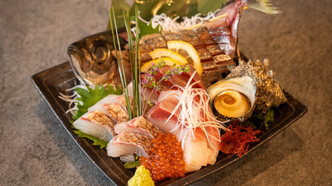 日本酒と肴 とつぼ - メイン写真: