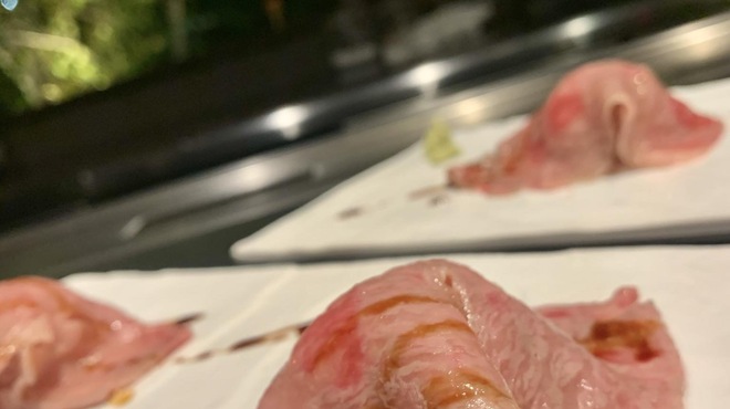 伊勢ケ丘庭 - 料理写真:和牛炙り寿司