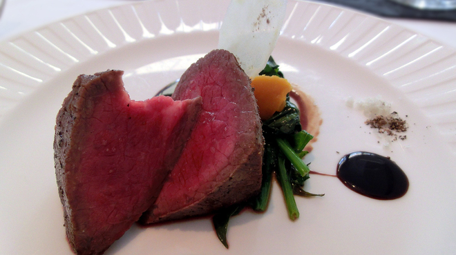 OBAN - 料理写真:お肉料理