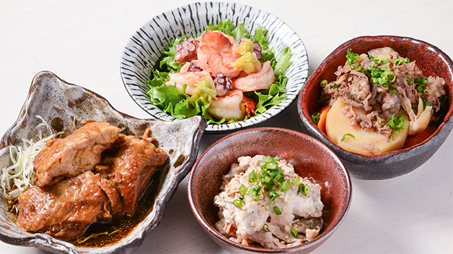 料理家 柳 - メイン写真:おばんざい集合