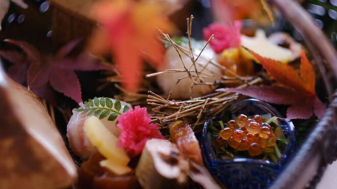 能勢 日本料理 新 - メイン写真: