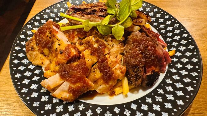 下北沢 肉バル Bon - メイン写真: