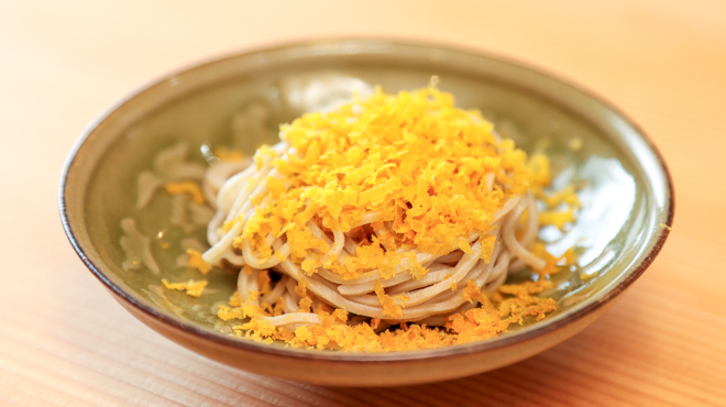 お料理 加瀬 - メイン写真:手打ちそばと自家製からすみ