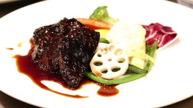 オステリア ボッカーノ - メイン写真: