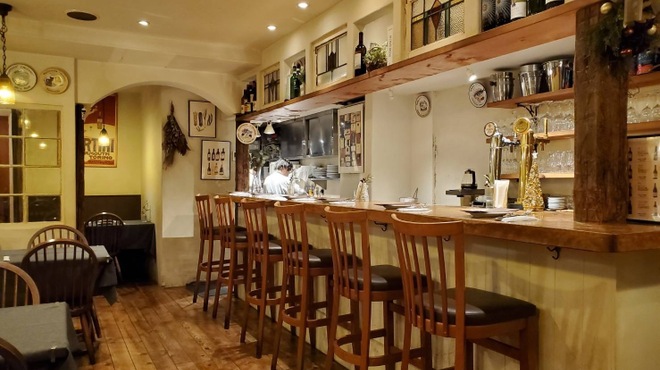 オステリア ボッカーノ - メイン写真: