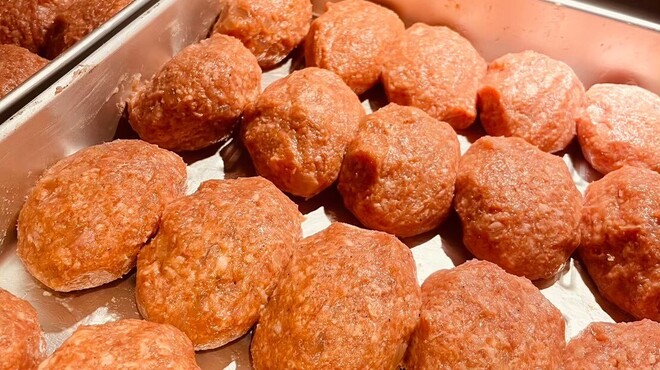 炭火焼き無限バーグ 無限 - メイン写真: