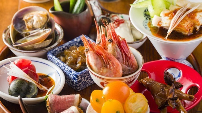 酒肴日和 アテニヨル Little China - メイン写真: