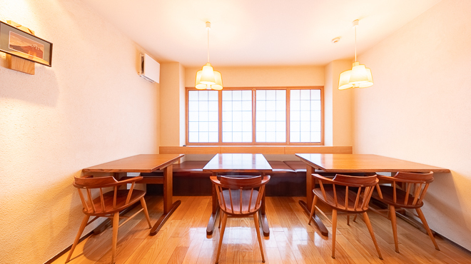 広尾はしづめ - 内観写真:テーブル