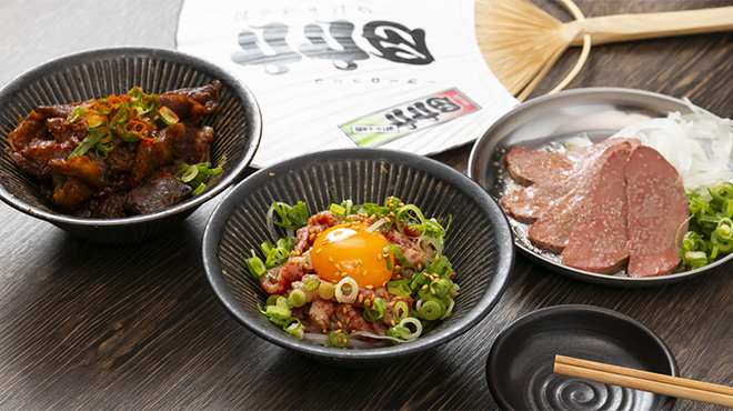 ヤキニク 七七四 - メイン写真: