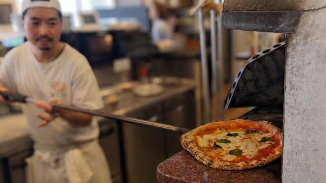 ピッツェリア ドォーロ ナポリ - メイン写真: