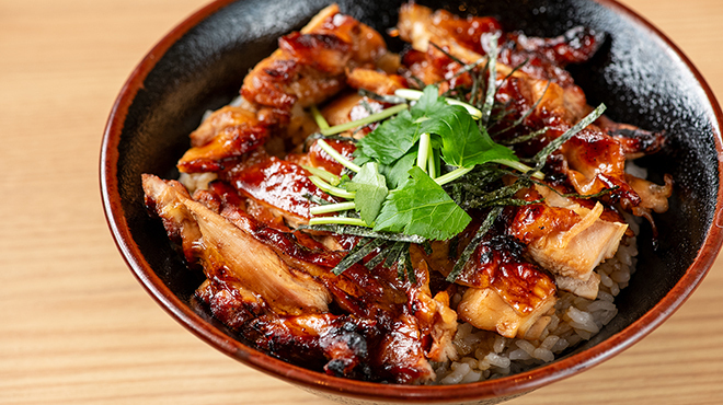 焼鳥のヒナタ - メイン写真:ランチ（焼鳥丼）