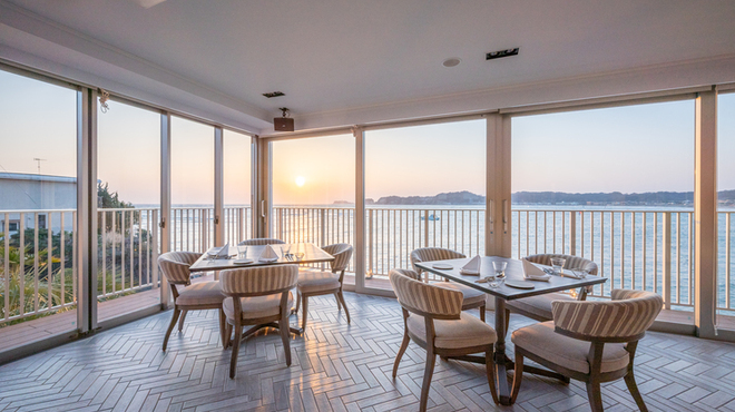 THE HARBOR TERRACE Restaurant - メイン写真:
