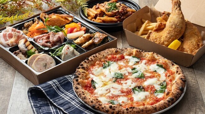  IN THE GREEN - メイン写真: