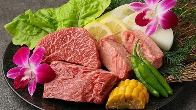 黒毛和牛タンとハラミ 焼肉龍 - メイン写真: