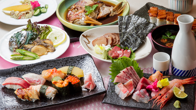 太郎坊寿し - メイン写真:各種料理