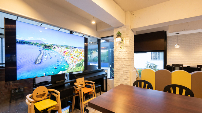 Social Cafe & Bar OnOkuri - メイン写真: