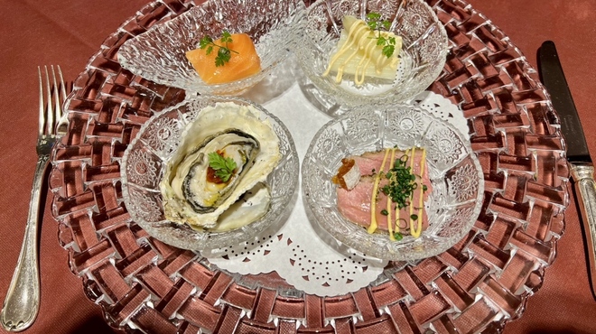 ルパンバーラヴァン - 料理写真: