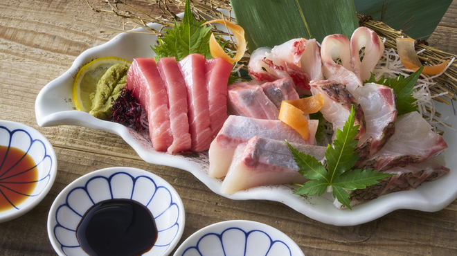 島の味処 平戸こんね - メイン写真: