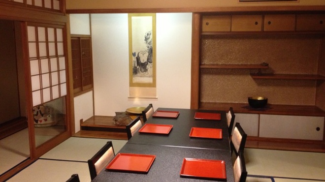 日本料理　雅 - 内観写真:本館