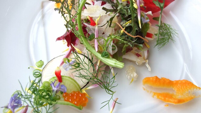トラットリア イル フィオレット - 料理写真:鮮魚と契約農家野菜のインサラータ
