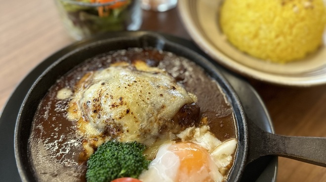 軽井沢SE i - 料理写真:煮込みハンバーグ