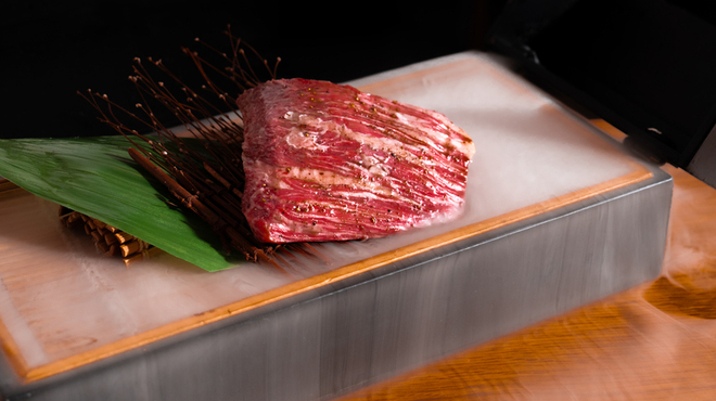 肉亭ふたご iki - メイン写真: