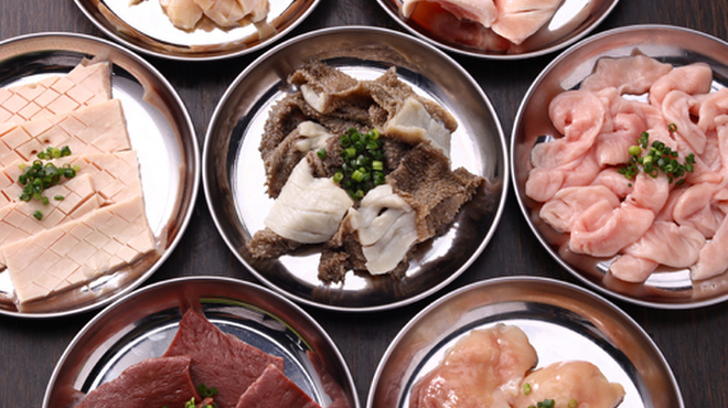 房家ホルモン館 - メイン写真: