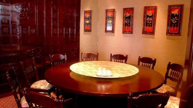 香港海鮮飲茶樓 - 内観写真:13名様まで対応の完全個室。