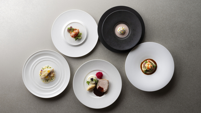 ダイニング ブルーム(軽井沢浅間プリンスホテル) - 料理写真:Saison