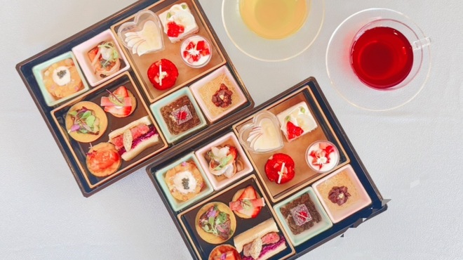 ダイニング ブルーム(軽井沢浅間プリンスホテル) - 料理写真:アフタヌーンティー