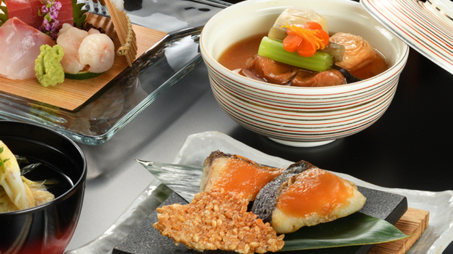 日本料理・鉄板焼 はや瀬 - 料理写真:２０２５年２月初花月「立春」膳