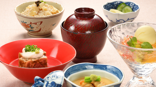 日本料理・鉄板焼 はや瀬 - 料理写真:2025年２月初花月「昼茶時」膳