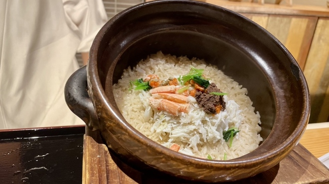 割烹 きさら - 料理写真:松葉ガニの釜飯