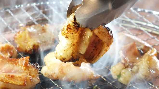 美味しい赤身と最高級ホルモン スーパーホルモン - メイン写真: