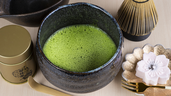 和風かふぇ金皓庵 - メイン写真:薄茶／手摘み一番茶のみの宇治抹茶「金閣」を使用しております